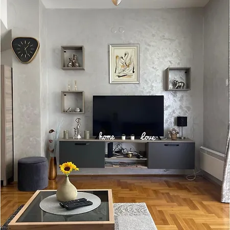 Milica Apartment
